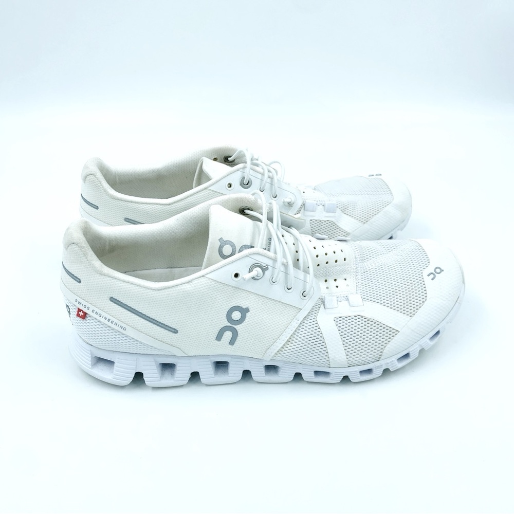 On Cloud Running Sneakers White 8 EUC